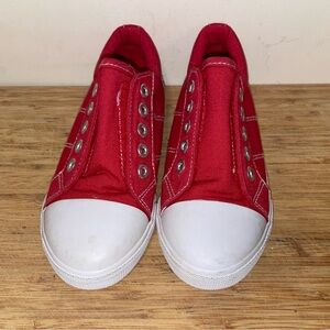Kids Cat & Jack red slip-ons - Size 12